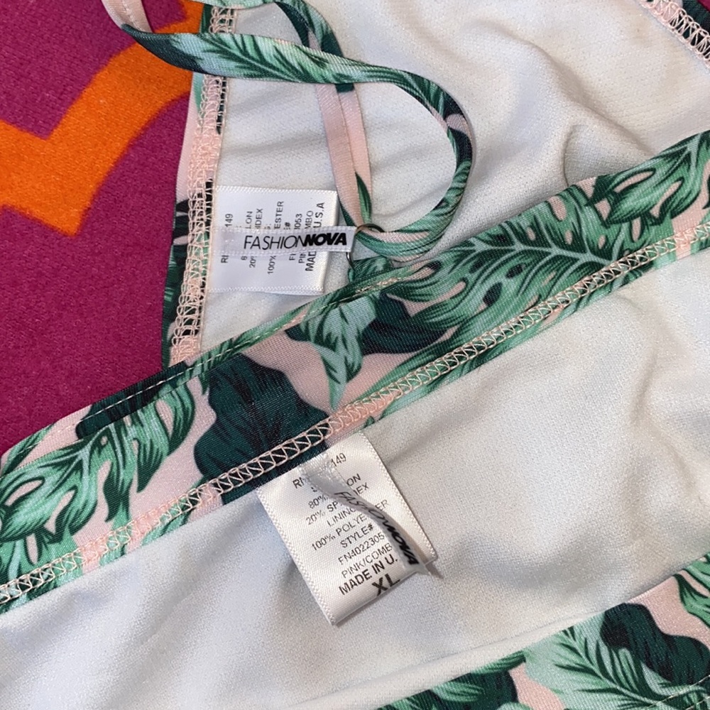 Fashion Nova- High Waisted Tropical Leaf Bikini - Picture 7 of 7